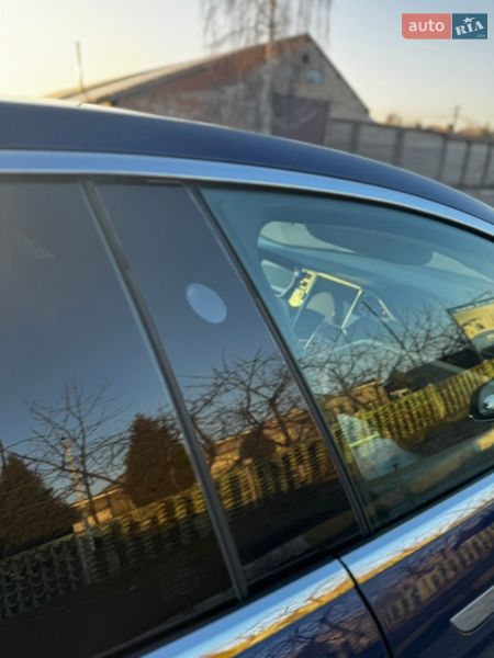Ліфтбек Tesla Model S 2016 в Вінниці