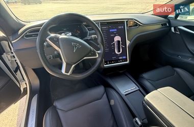 Лифтбек Tesla Model S 2018 в Киеве