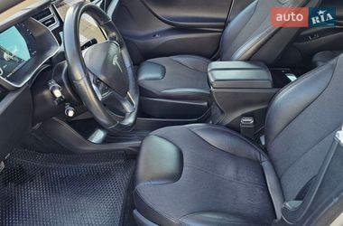Лифтбек Tesla Model S 2015 в Судовой Вишне