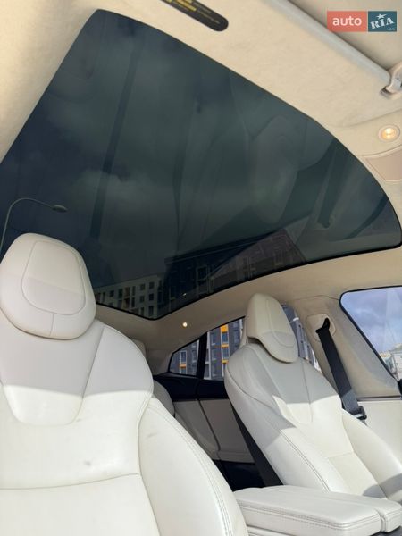Лифтбек Tesla Model S 2018 в Харькове фото 6 Лифтбек Tesla Model S 2018 в Харькове