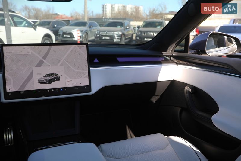 Лифтбек Tesla Model S 2022 в Харькове