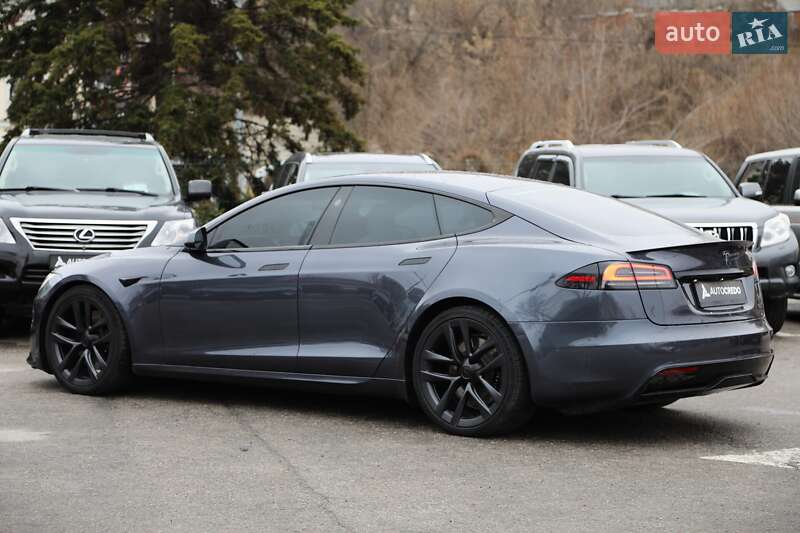 Лифтбек Tesla Model S 2022 в Харькове