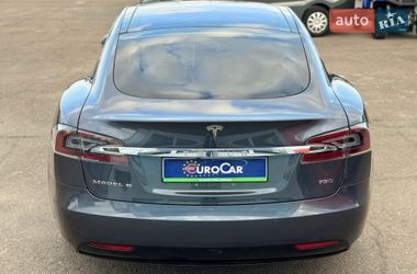 Лифтбек Tesla Model S 2017 в Киеве