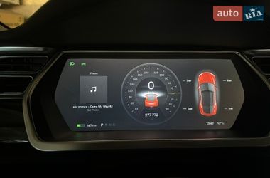 Лифтбек Tesla Model S 2014 в Ровно