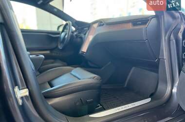 Лифтбек Tesla Model S 2020 в Одессе