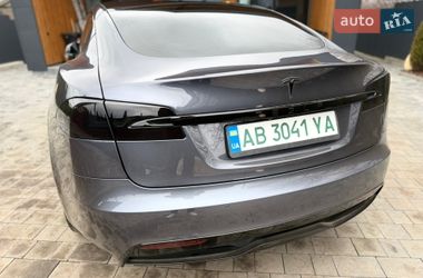 Лифтбек Tesla Model S 2021 в Виннице