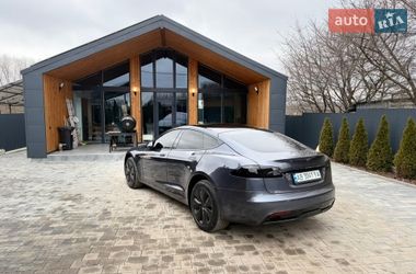 Лифтбек Tesla Model S 2021 в Виннице