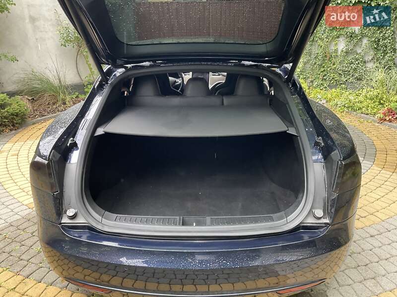 Лифтбек Tesla Model S 2014 в Львове фото 8 Лифтбек Tesla Model S 2014 в Львове
