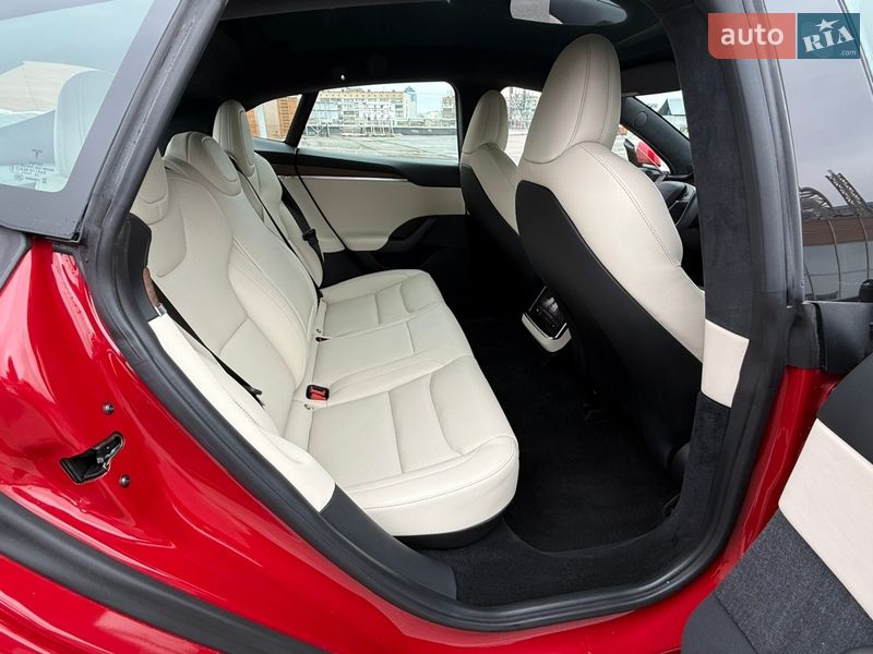 Лифтбек Tesla Model S 2022 в Петропавловской Борщаговке фото 53 Лифтбек Tesla Model S 2022 в Петропавловской Борщаговке