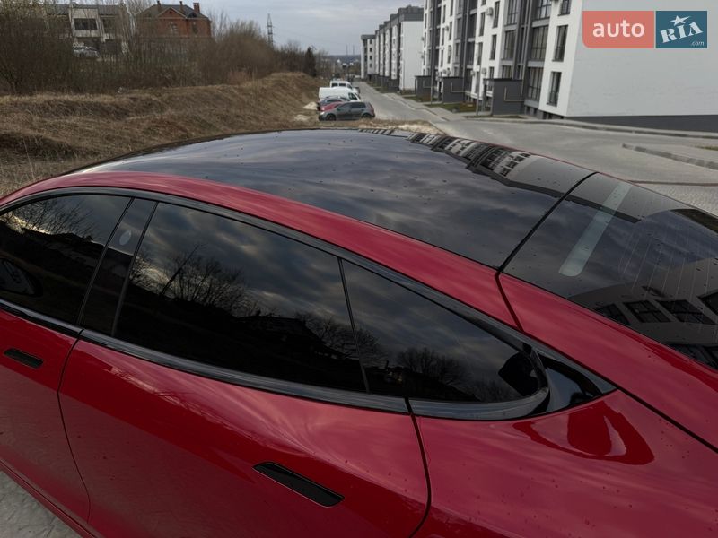 Лифтбек Tesla Model S 2021 в Львове фото 29 Лифтбек Tesla Model S 2021 в Львове