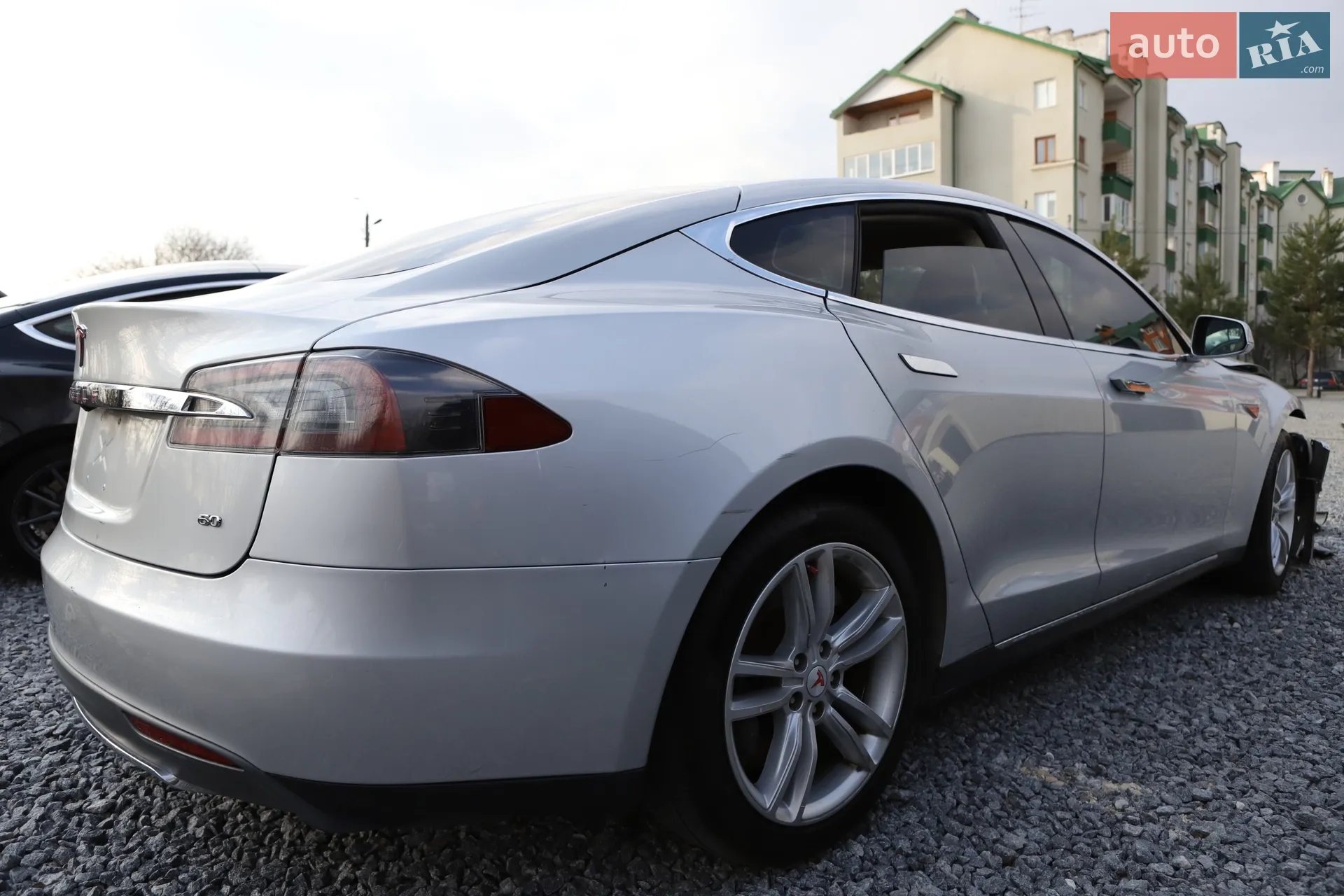 2014 Tesla Model S - фото 1