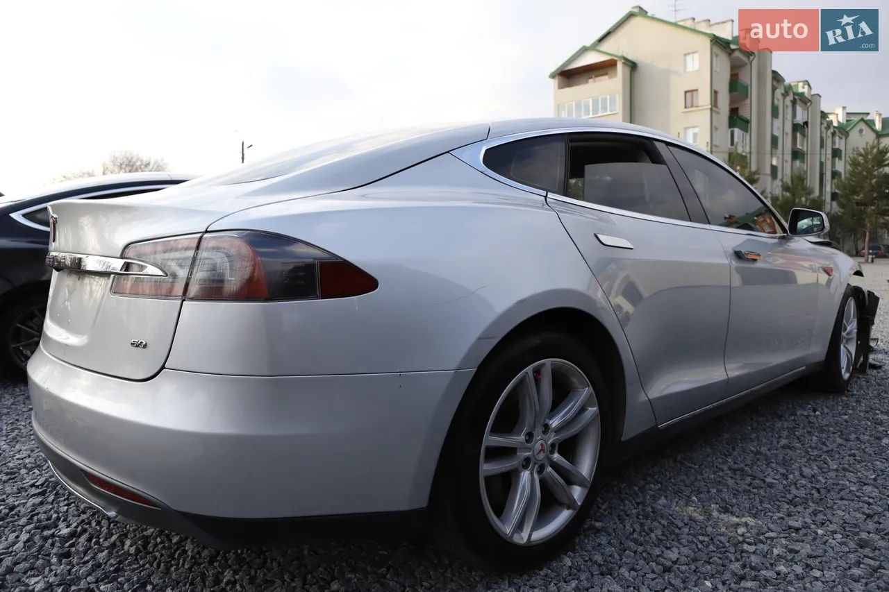 2021 Tesla Model Y - мініатюра 24