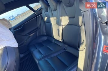 Лифтбек Tesla Model S 2018 в Борисполе