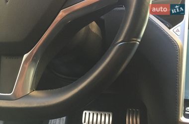 Хэтчбек Tesla Model S 2014 в Коломые