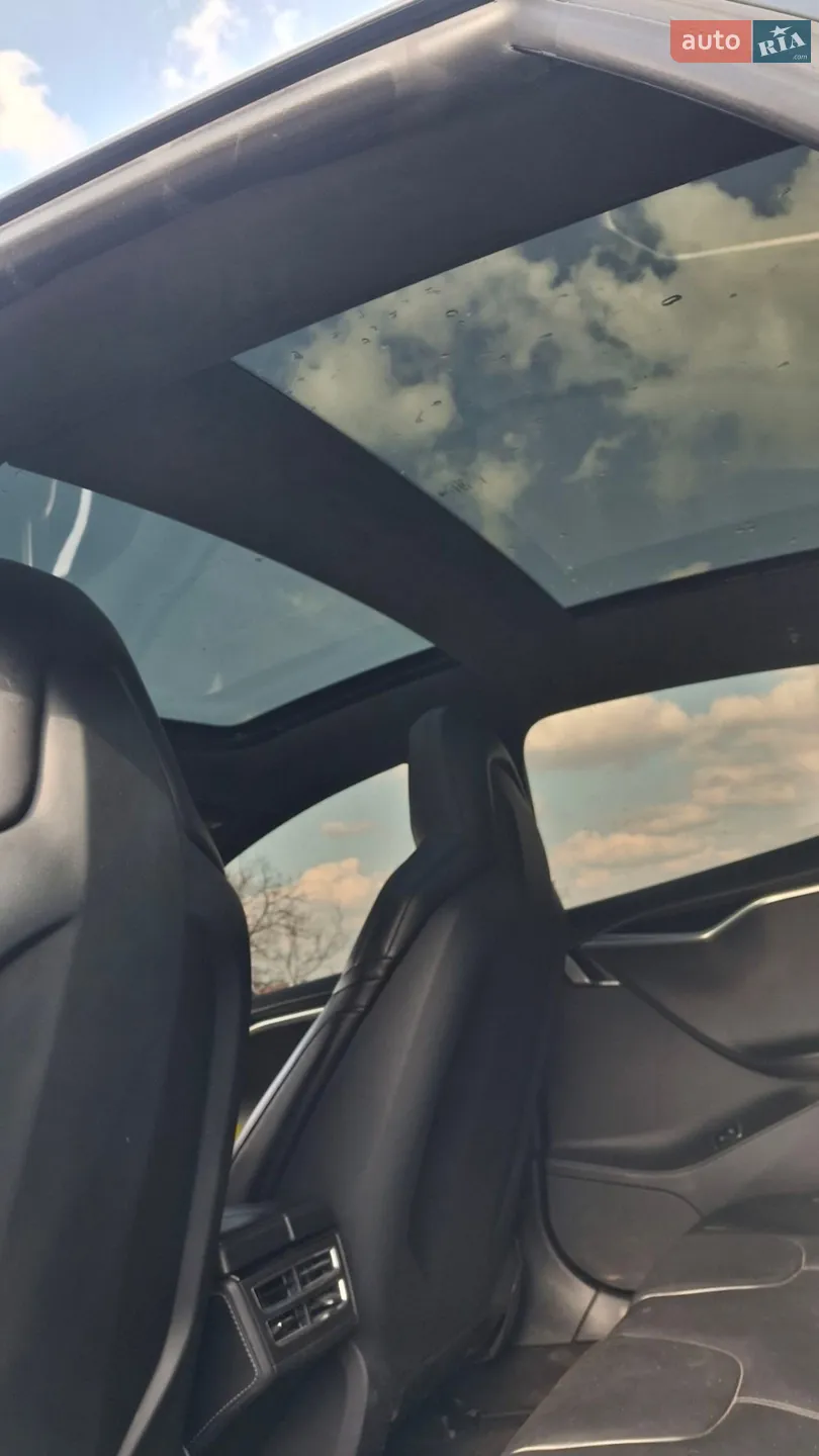 2015 Tesla Model S - мініатюра 26
