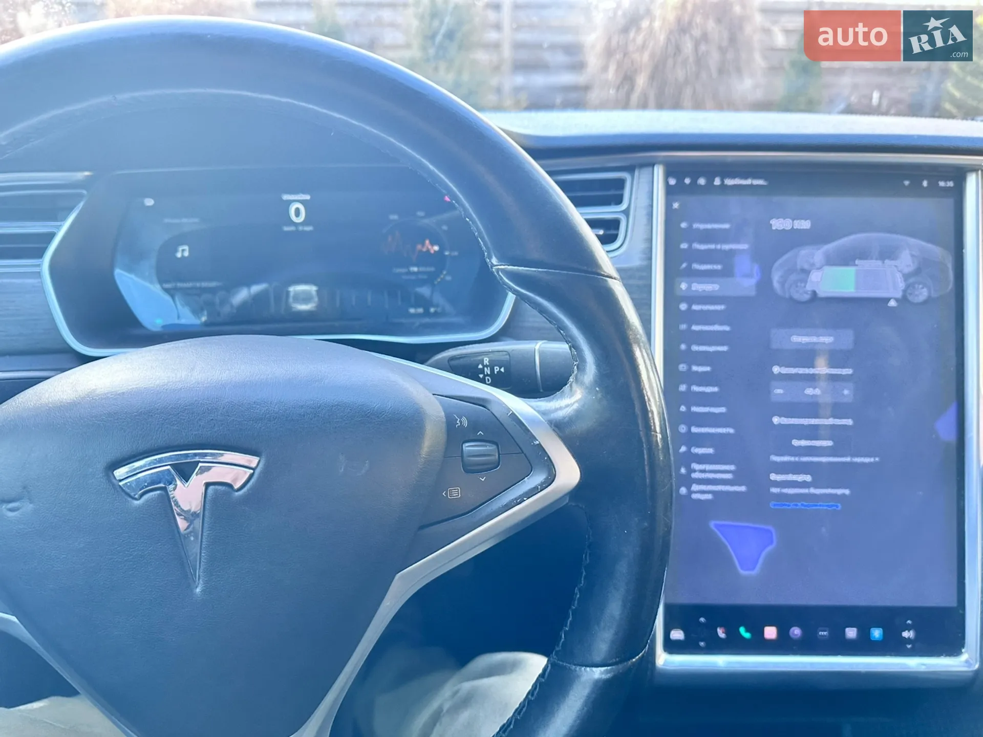 2014 Tesla Model S - мініатюра 9