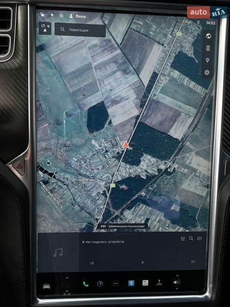 Лифтбек Tesla Model S 2015 в Смыге