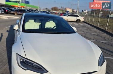 Лифтбек Tesla Model S 2020 в Борисполе