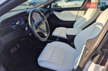 Лифтбек Tesla Model S 2020 в Борисполе