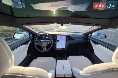 Лифтбек Tesla Model S 2020 в Борисполе