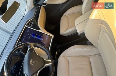 Лифтбек Tesla Model S 2015 в Киеве
