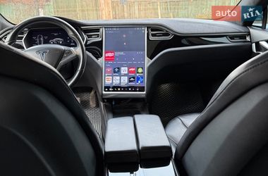 Ліфтбек Tesla Model S 2015 в Харкові
