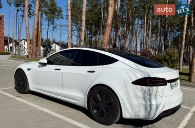 Лифтбек Tesla Model S 2023 в Киеве
