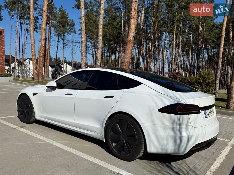 Ліфтбек Tesla Model S 2023 в Києві фото 4 Ліфтбек Tesla Model S 2023 в Києві