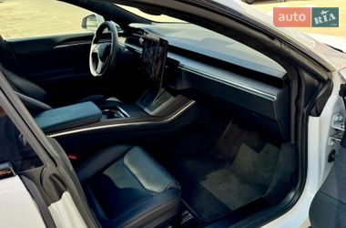 Лифтбек Tesla Model S 2023 в Киеве