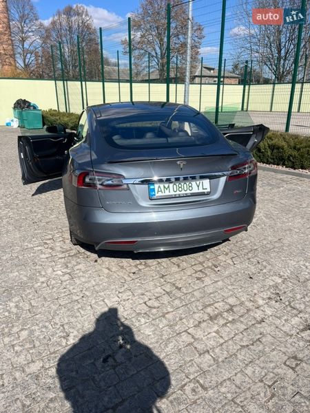 Лифтбек Tesla Model S 2013 в Житомире