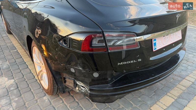 Ліфтбек Tesla Model S 2014 в Луцьку фото 16 Ліфтбек Tesla Model S 2014 в Луцьку