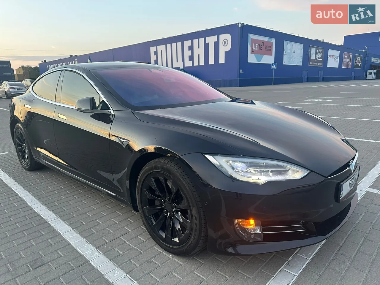 2018 Tesla Model S - мініатюра 23
