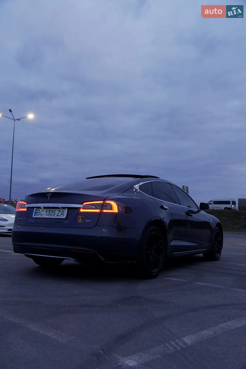 2015 Tesla Model S - мініатюра 6