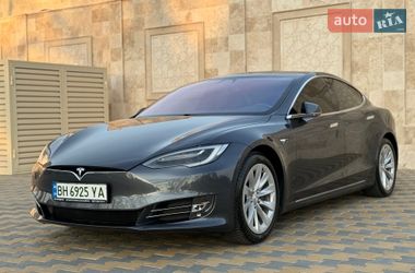 Ліфтбек Tesla Model S 2017 в Одесі фото 2 Ліфтбек Tesla Model S 2017 в Одесі