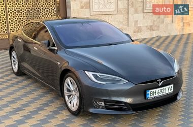 Ліфтбек Tesla Model S 2017 в Одесі фото 8 Ліфтбек Tesla Model S 2017 в Одесі