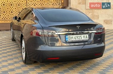 Ліфтбек Tesla Model S 2017 в Одесі фото 23 Ліфтбек Tesla Model S 2017 в Одесі