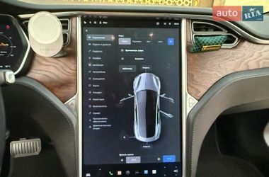 Ліфтбек Tesla Model S 2017 в Одесі фото 73 Ліфтбек Tesla Model S 2017 в Одесі