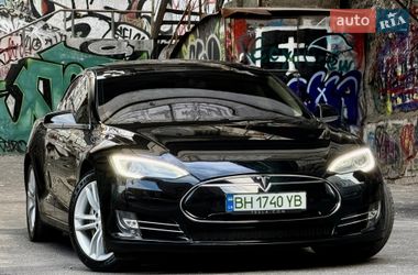 Ліфтбек Tesla Model S 2014 в Одесі