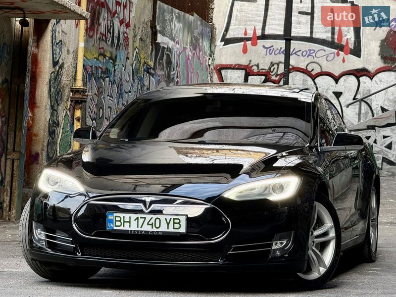 Лифтбек Tesla Model S 2014 в Одессе фото 16 Лифтбек Tesla Model S 2014 в Одессе