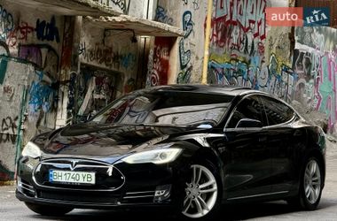Ліфтбек Tesla Model S 2014 в Одесі
