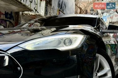 Ліфтбек Tesla Model S 2014 в Одесі