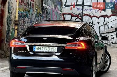 Ліфтбек Tesla Model S 2014 в Одесі