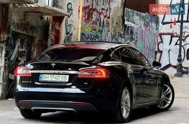 Ліфтбек Tesla Model S 2014 в Одесі