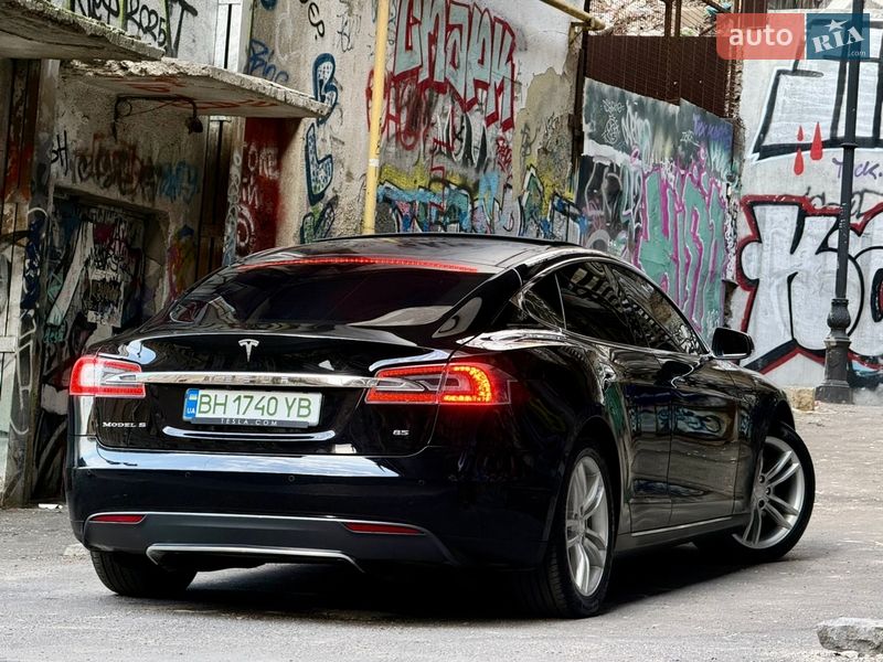 Лифтбек Tesla Model S 2014 в Одессе фото 37 Лифтбек Tesla Model S 2014 в Одессе