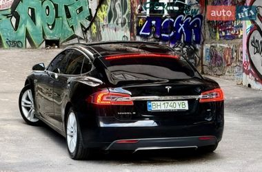 Ліфтбек Tesla Model S 2014 в Одесі