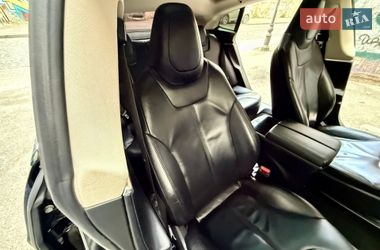 Ліфтбек Tesla Model S 2014 в Одесі