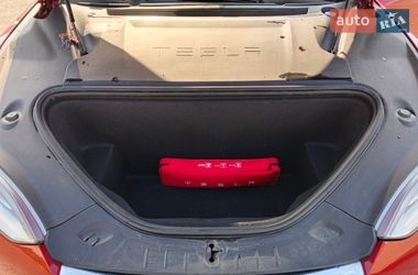 Лифтбек Tesla Model S 2017 в Киеве