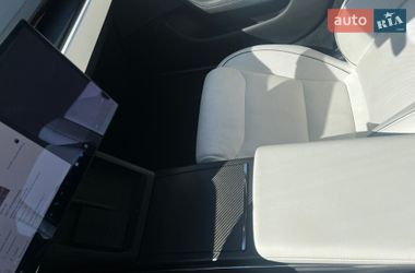 Ліфтбек Tesla Model S 2023 в Одесі