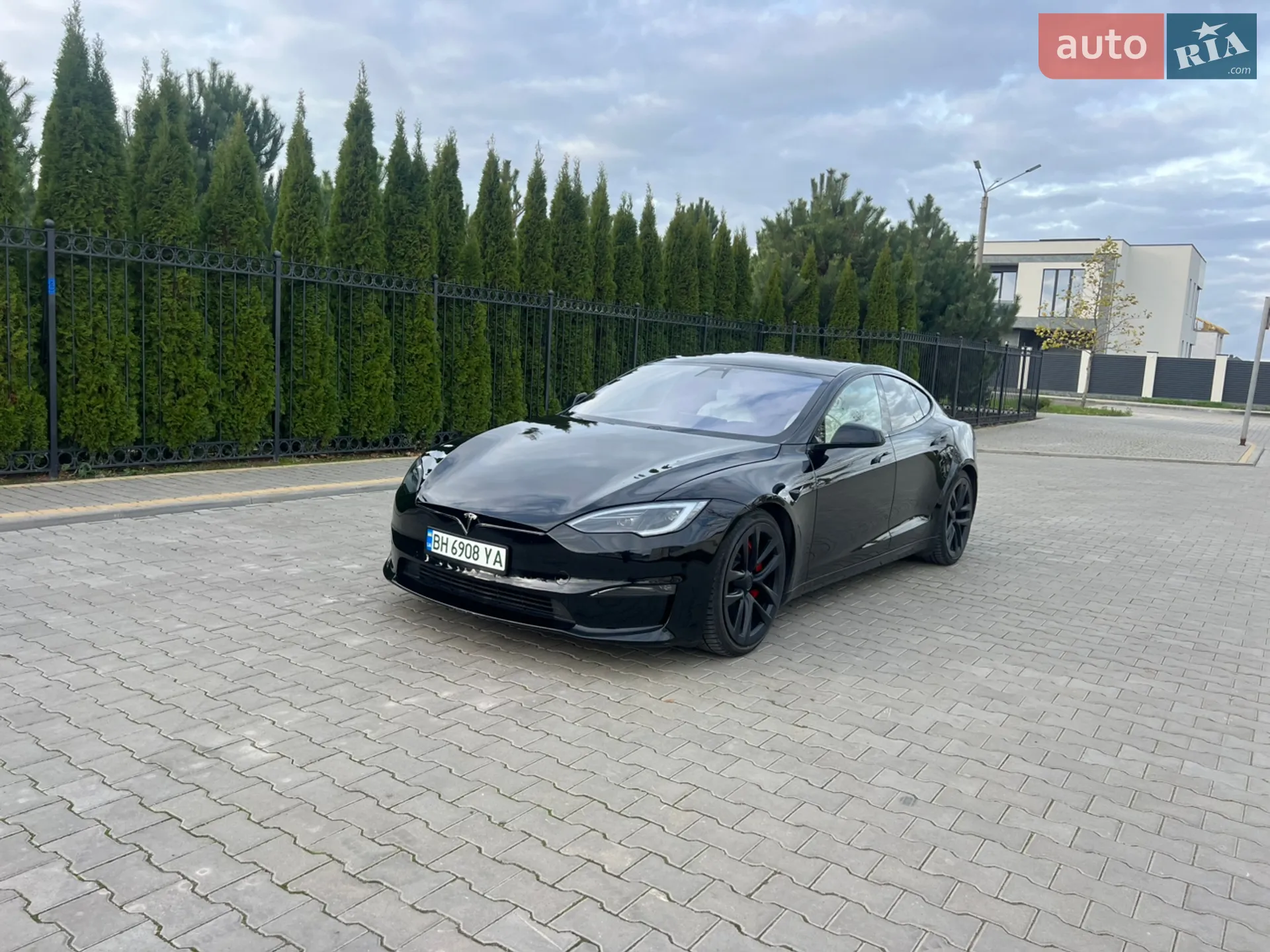 2023 Tesla Model S - фото 1