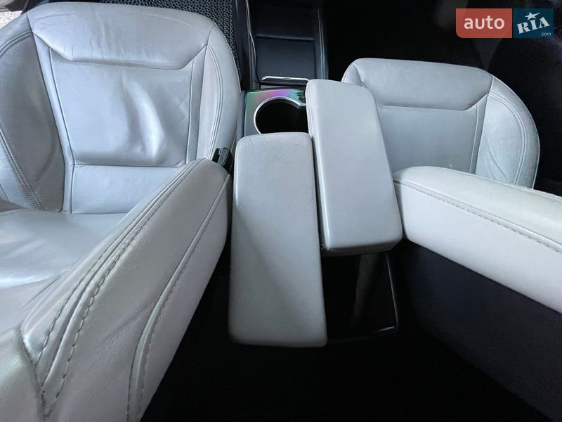 Лифтбек Tesla Model S 2015 в Луцке фото 11 Лифтбек Tesla Model S 2015 в Луцке